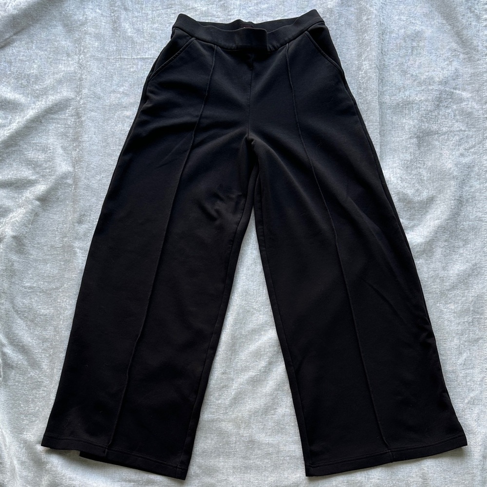 Lee Black Wide Leg Pull On Pants Size 8